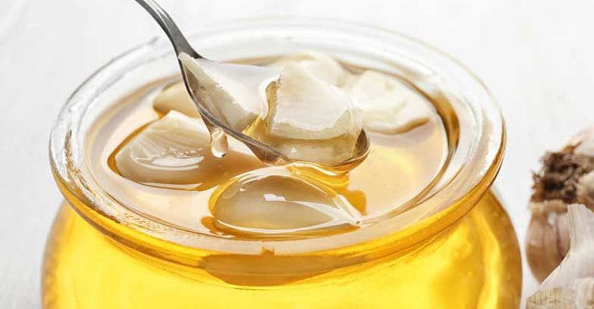 The easy garlic-honey magic to reduce weight