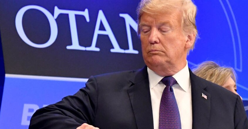 Trump blasts UK PM May's Brexit plan Trump blasts UK PM May's Brexit plan