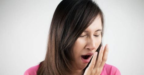 Reasons of yawning while praying