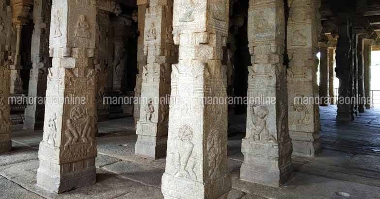 lepakshi-temple-inside lepakshi-temple-inside