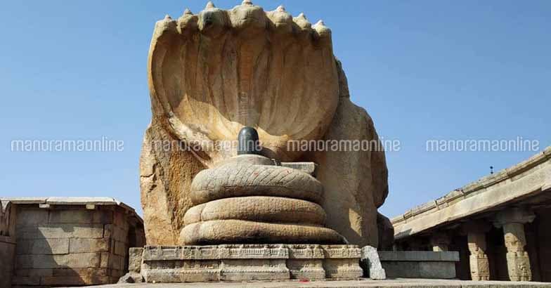 lepakshi-temple-naga-ling lepakshi-temple-naga-ling