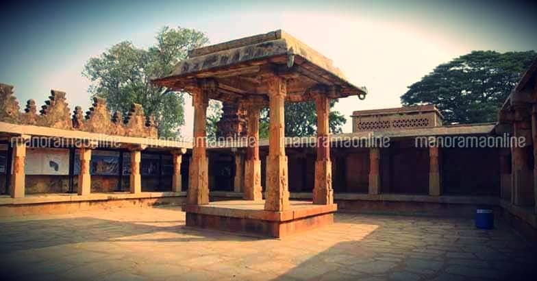 bhoghanadishwara-mandapam bhoghanadishwara-mandapam