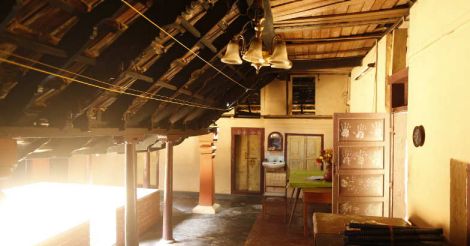 മുല്ലശ്ശേരി ഇല്ലത്തെ ഗണപതിപ്പുര മുല്ലശ്ശേരി ഇല്ലത്തെ ഗണപതിപ്പുര