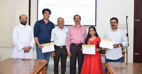 Manorama-Horizon-JEE-Prize-Distribution