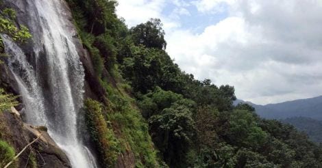 Njandirukki Waterfalls