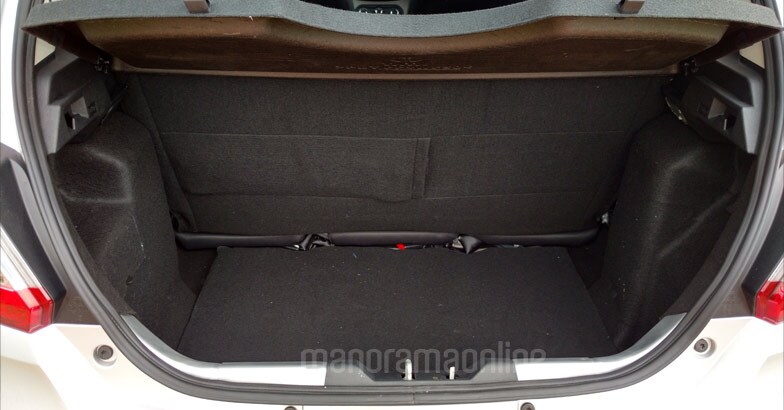 tata-tiago-test-drive-3 tata-tiago-test-drive-3