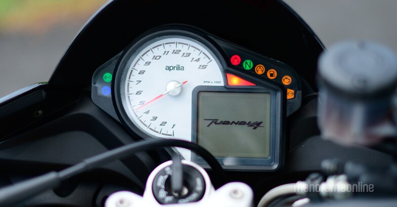 aprilia-tuono-testride-3 aprilia-tuono-testride-3