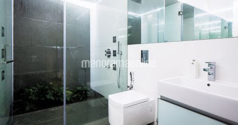 main-bathroom