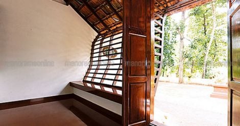 renovated-tharavadu-piravom-door