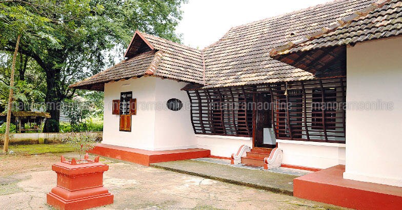 traditional-tharavadu-renovation traditional-tharavadu-renovation