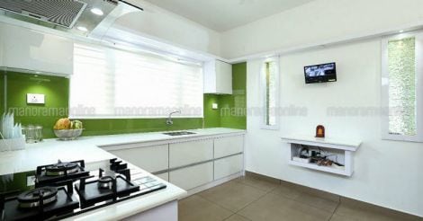 renovated-guest-house-kitchen