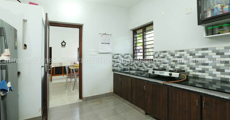 25-lakh-home-calicut-kitchen 25-lakh-home-calicut-kitchen