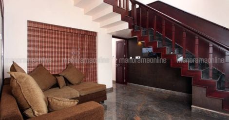 kerala-style-house-stair