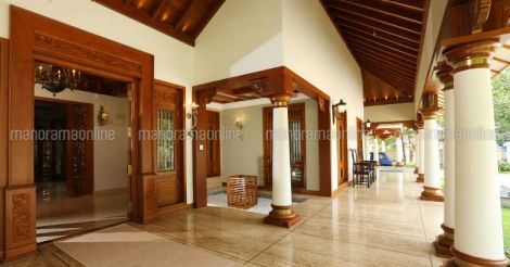luxury-kerala-home-verandah