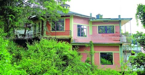 wayanad-home-pillar-side-view