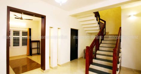35-lakh-home-stair