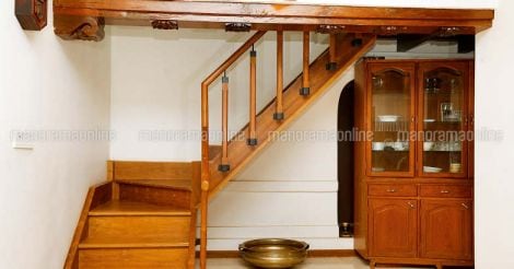malikayil-house-stair