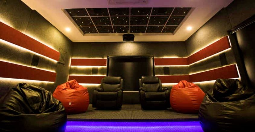 luxury-home-home-theatre