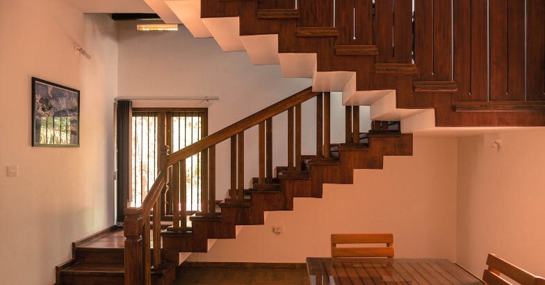 bamsuri-kanhangad-stair bamsuri-kanhangad-stair