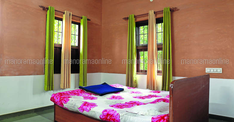 34-lakh-house-bedroom 34-lakh-house-bedroom
