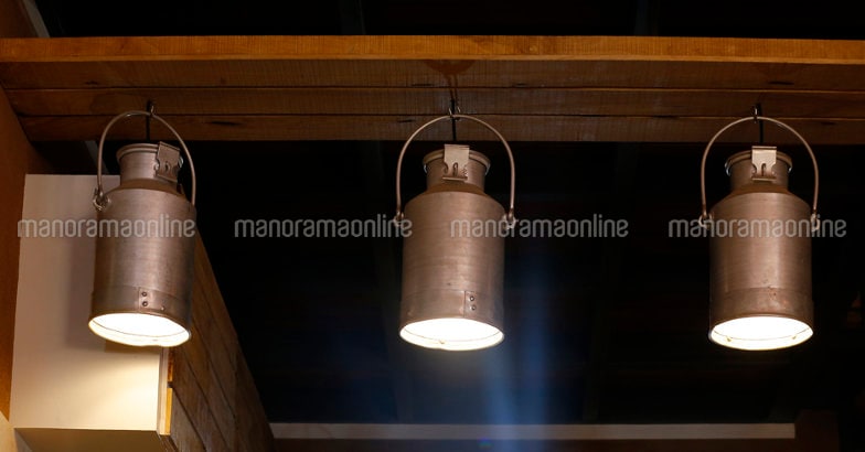 28-lakh-house-light 28-lakh-house-light