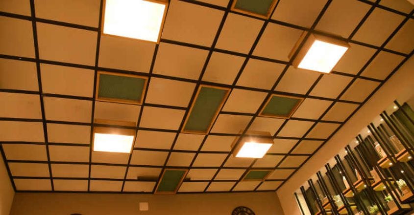 ceiling-with-pipe-rubwood ceiling-with-pipe-rubwood