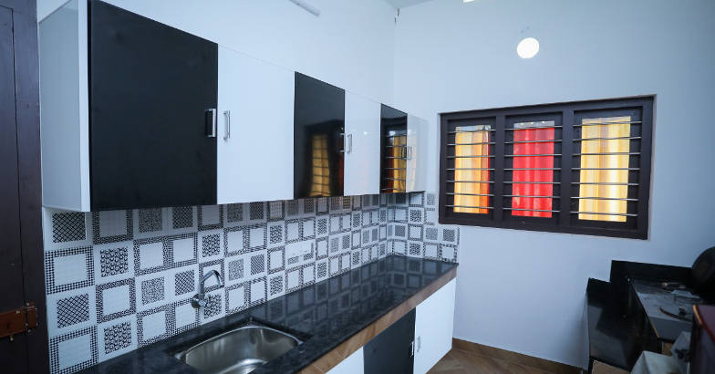 11-lakh-home-kitchen 11-lakh-home-kitchen