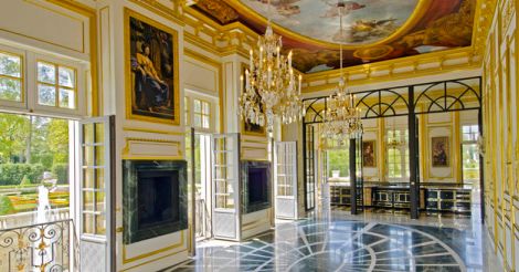 chateau-louis-XIV-interior