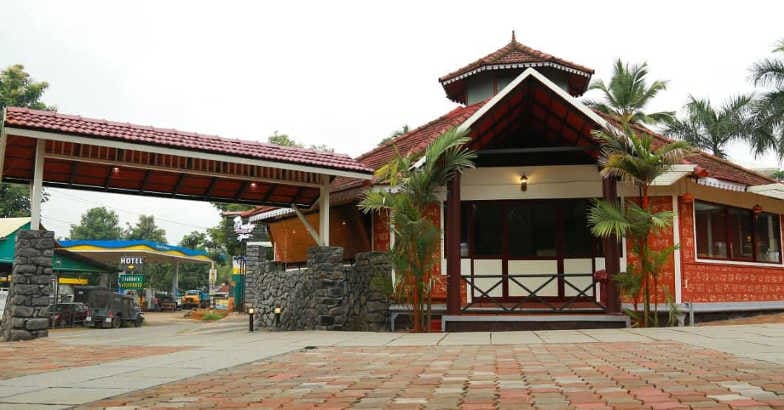 prestige-huts-exterior prestige-huts-exterior