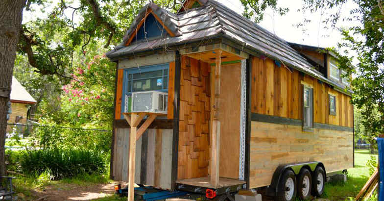 van-house-meg-brand-parking van-house-meg-brand-parking