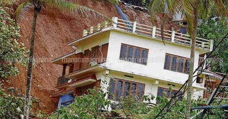 landslide-house