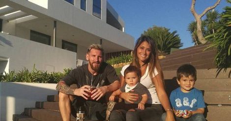 messi-in-home