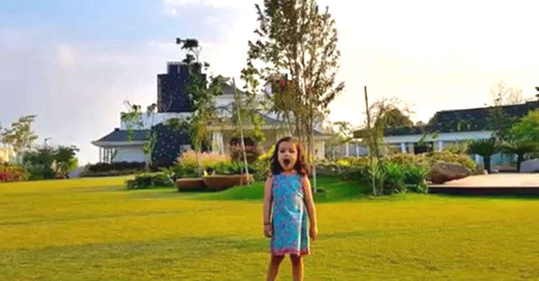 siva-infront-house siva-infront-house
