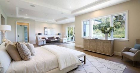 kyli-jenner-home-bed kyli-jenner-home-bed