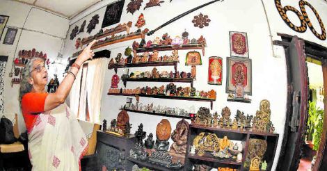 lakshmi-mullasery lakshmi-mullasery