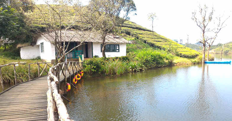 vagamon-boat-house vagamon-boat-house