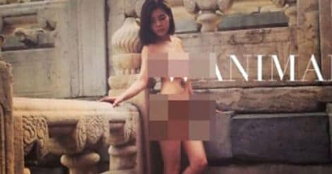 Naked Photoshoot at China's Palace