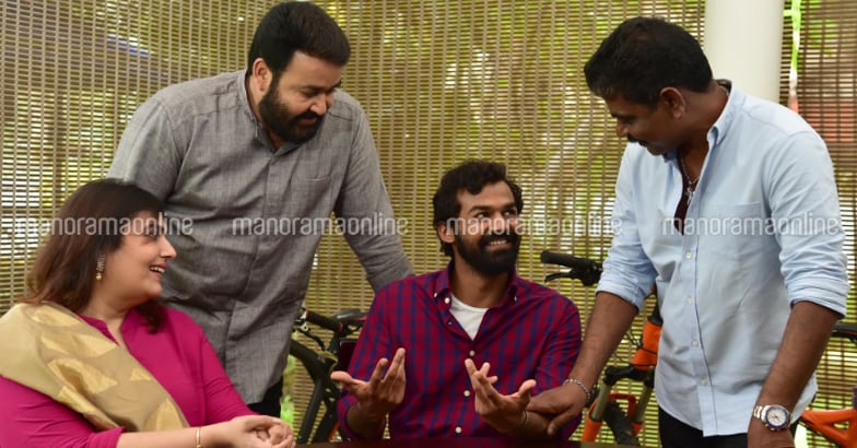 mohanlal-antony-perumbavoor-7 mohanlal-antony-perumbavoor-7