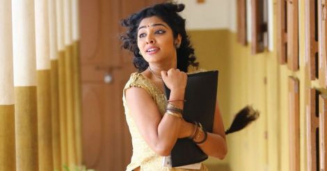 rima-chirakodinja-kinavukal rima-chirakodinja-kinavukal