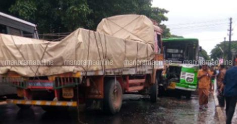 alappuzha-accident alappuzha-accident