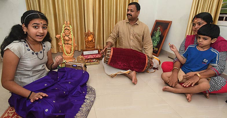 Singer Surya Gayathri Singer Surya Gayathri