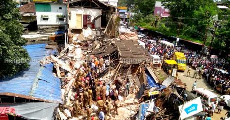 Palakkad building collapsed