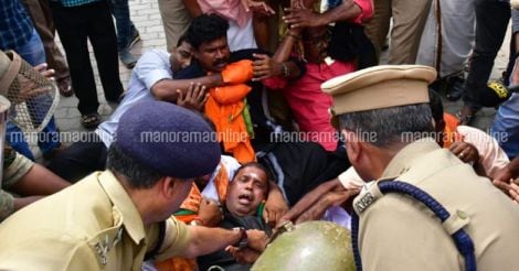 n-shivarajan-bjp-arrested-at-nilakkal