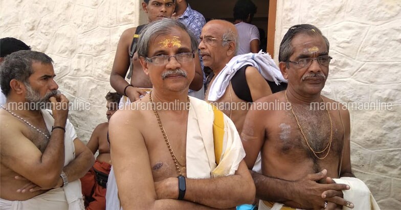 pn-narayana-varma-raghava-varma pn-narayana-varma-raghava-varma