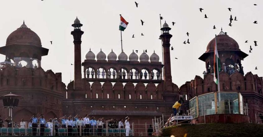 red-fort-i-day
