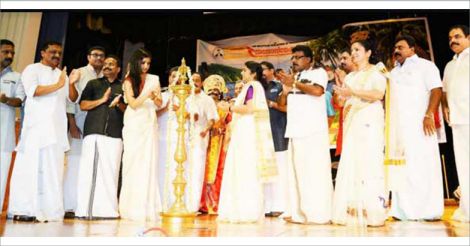 cma-onam cma-onam