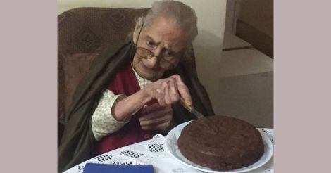 Rahul-Gandhis-107-year-old-admirer