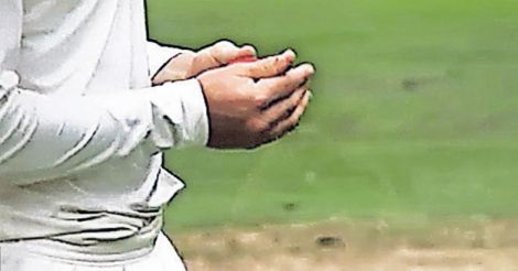 ball-tampering-1