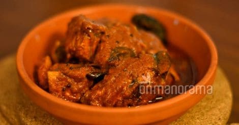 meen-vevichath meen-vevichath