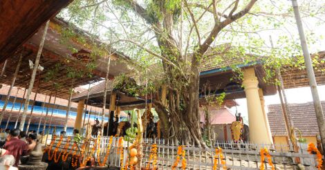 Vaikkom Mahadeva Temple